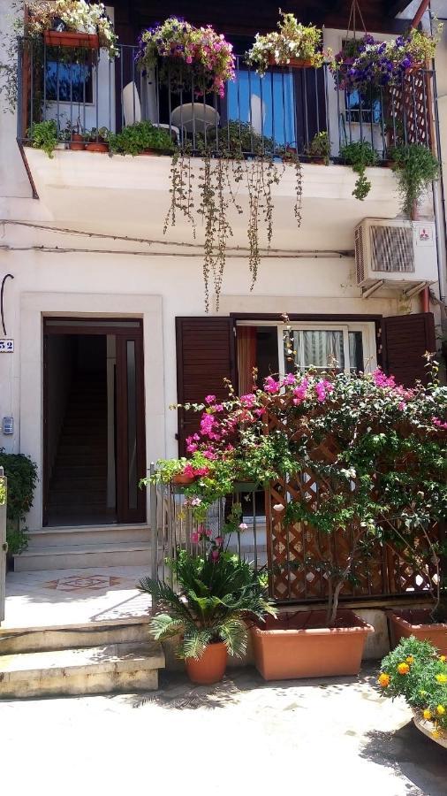 Casa A 100Mt Mare Apartment Pozzallo Ngoại thất bức ảnh